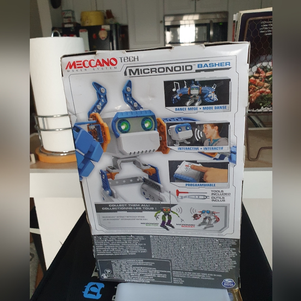 Meccano Basher - Picture 2 of 5